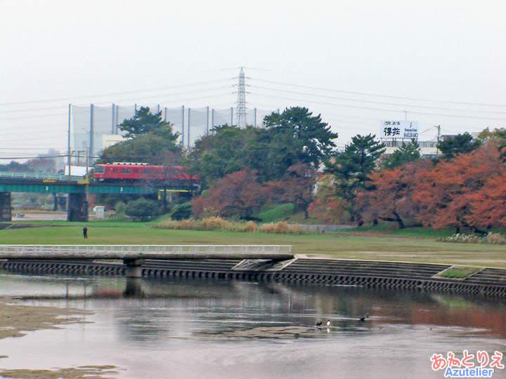 秋の乙川