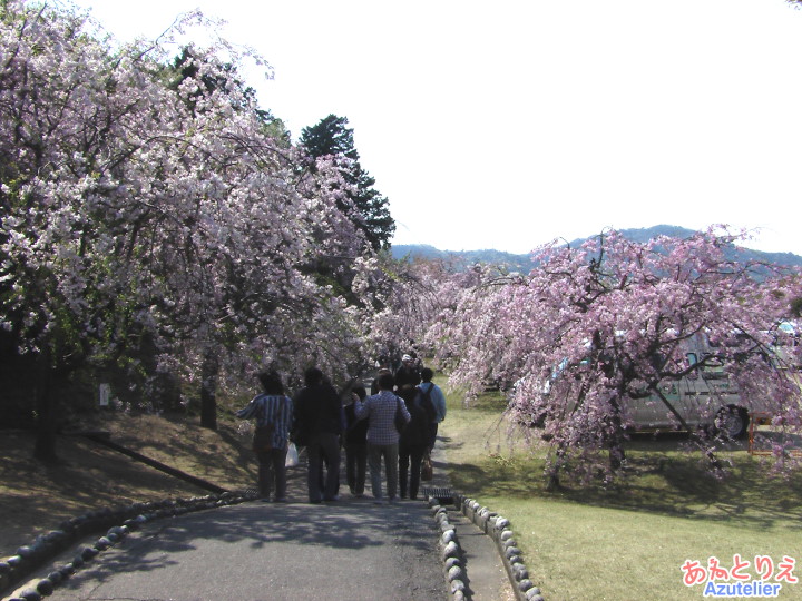 広場のほう