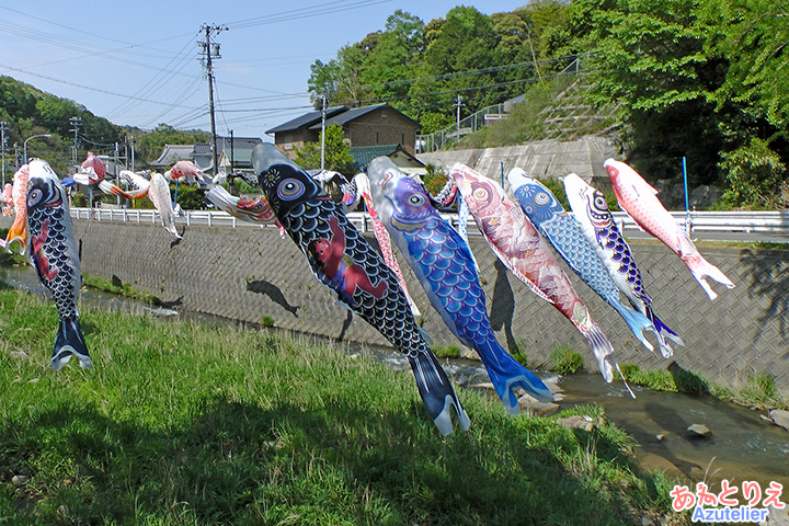 鯉のぼりにまたがる金太郎