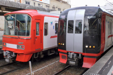 東岡崎駅：2300(2330)系と、特急色の3100系が並んだ!