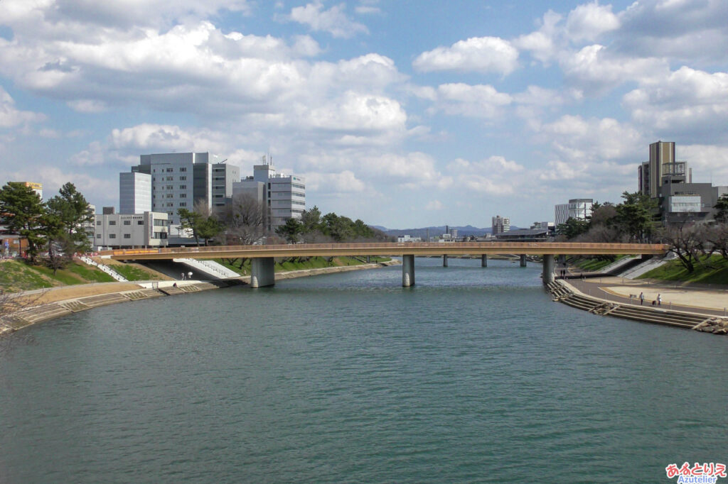 桜城橋(殿橋から)